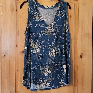 Maurices floral tank